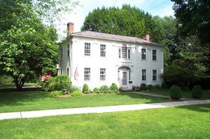 gal/House Tour - Colton-Gooch House/tn_DCP_0782.jpg